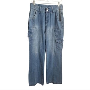 Blue High Rise Cargo Style Jeans Vintage Wash and Relaxed Fit - Womens Size 28
